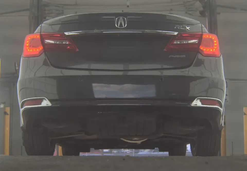 2017 Acura RLX - Image 6 of 6