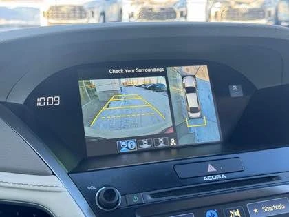 2017 Acura RLX - Image 9 of 11