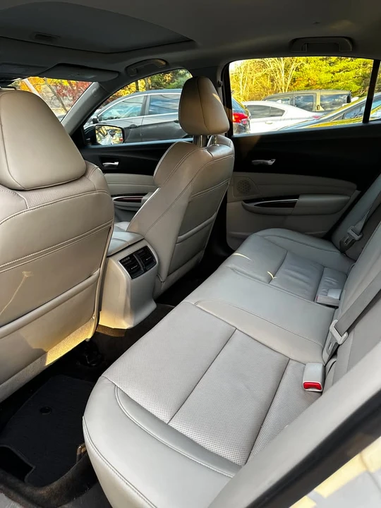 2017 Acura TLX 1st Gen - Image 12 of 16