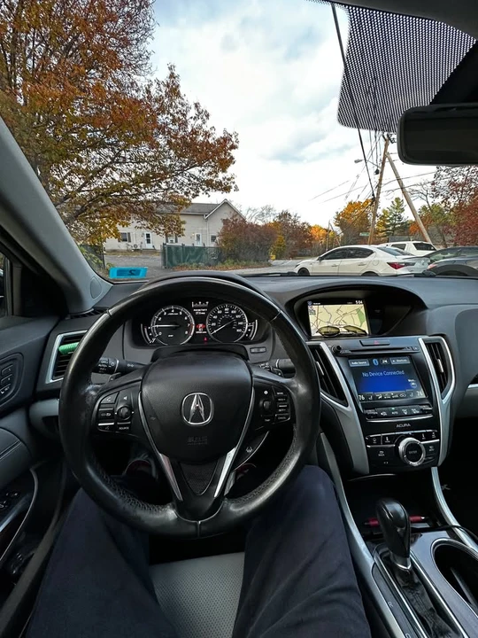 2017 Acura TLX 1st Gen - Image 10 of 16