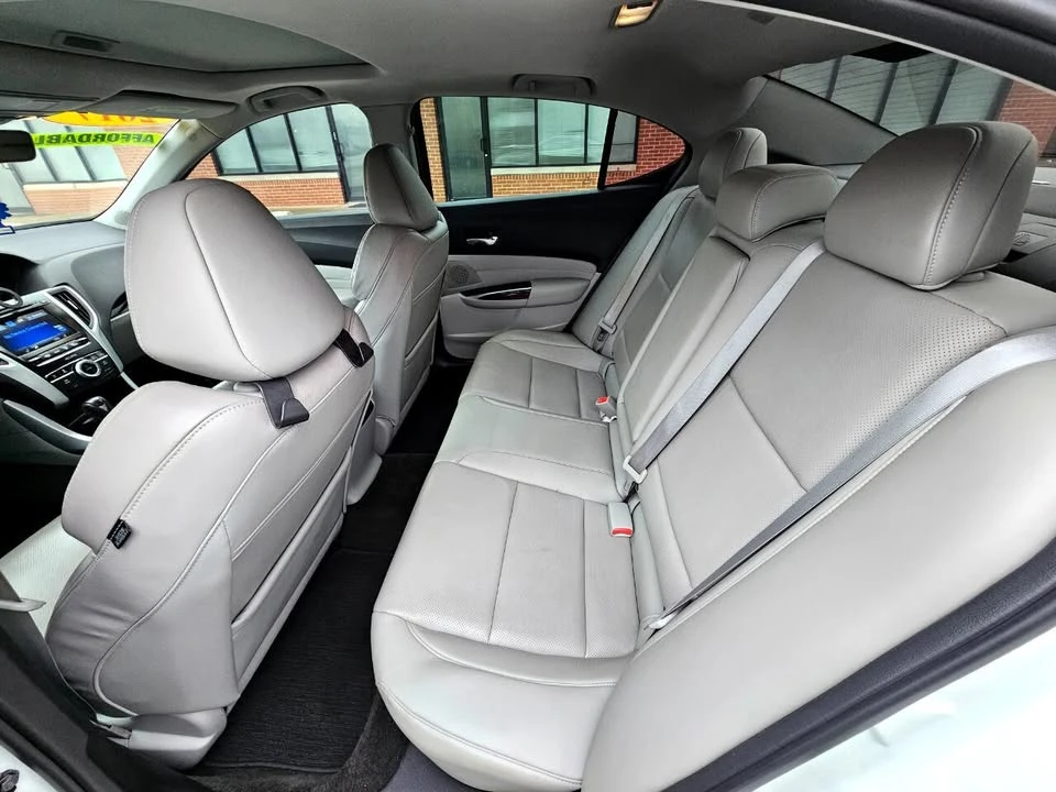 2017 Acura TLX 1st Gen - Image 12 of 18