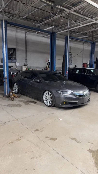 2017 Acura TLX 1st Gen - Image 4 of 12