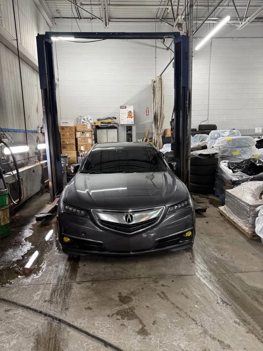 2017 Acura TLX 1st Gen - Image 8 of 12