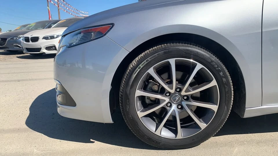 2017 Acura TLX 1st Gen - Image 14 of 15