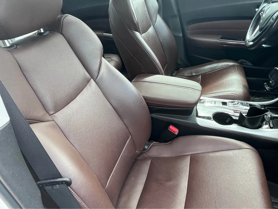 2017 Acura TLX 1st Gen - Image 6 of 10