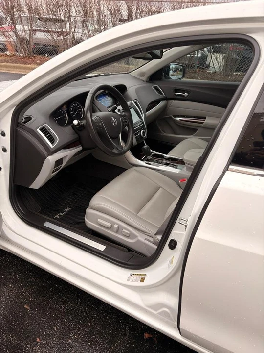 2017 Acura TLX 1st Gen - Image 12 of 19