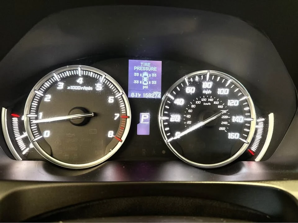 2017 Acura TLX 1st Gen - Image 5 of 12