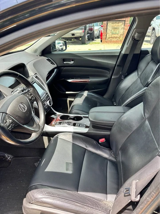 2017 Acura TLX 1st Gen - Image 8 of 11