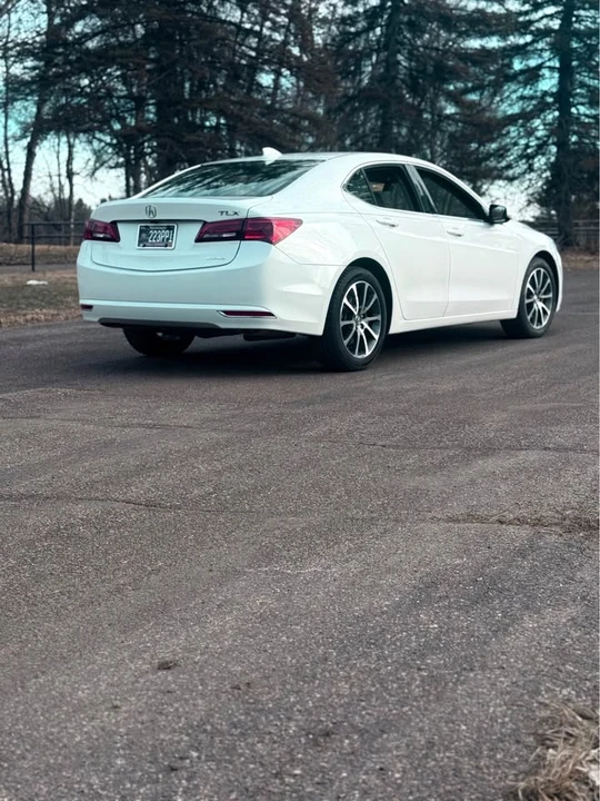 2017 Acura TLX 1st Gen - Image 6 of 13