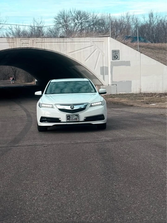 2017 Acura TLX 1st Gen - Image 2 of 13