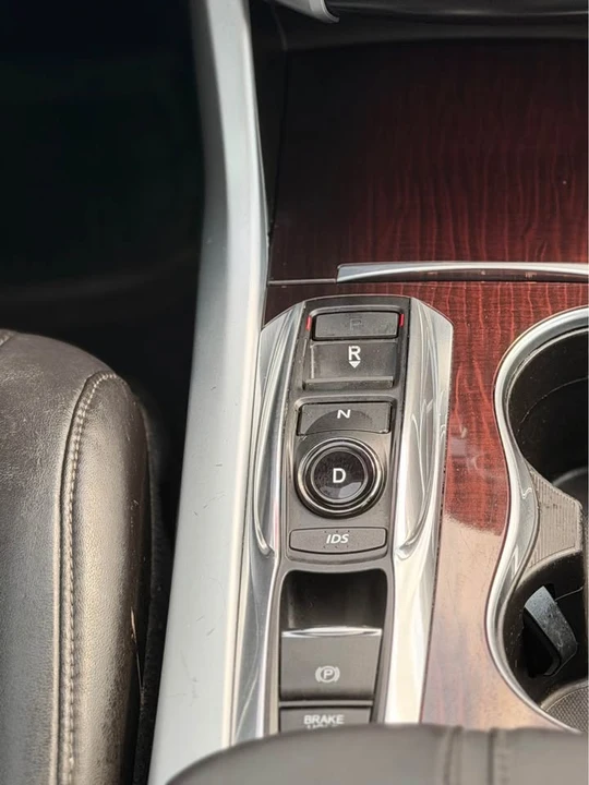 2017 Acura TLX 1st Gen - Image 15 of 21