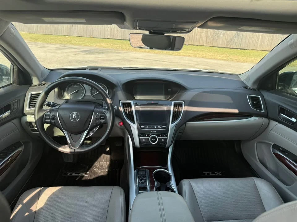 2017 Acura TLX 1st Gen - Image 11 of 17