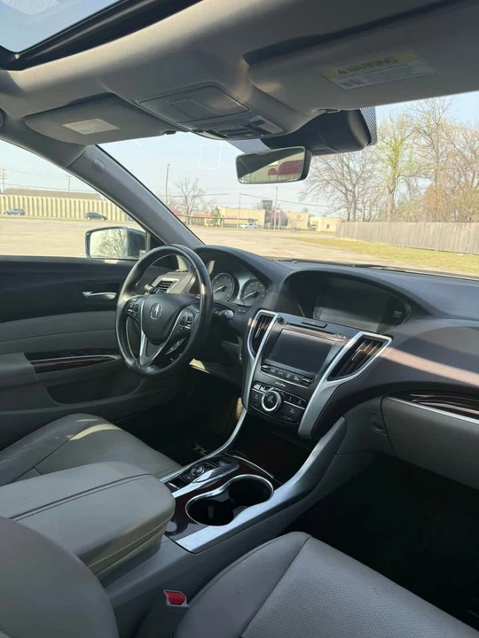2017 Acura TLX 1st Gen - Image 9 of 17