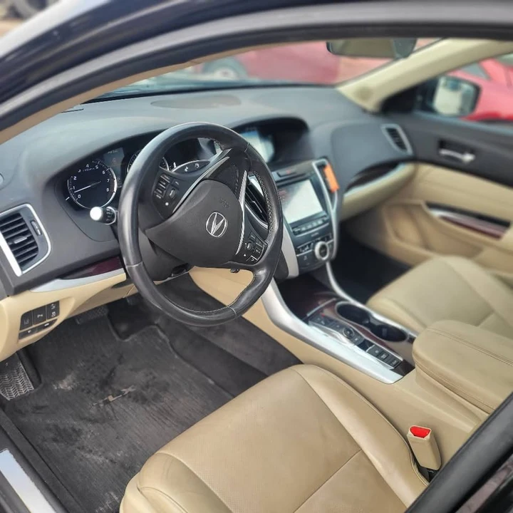 2017 Acura TLX 1st Gen - Image 12 of 17