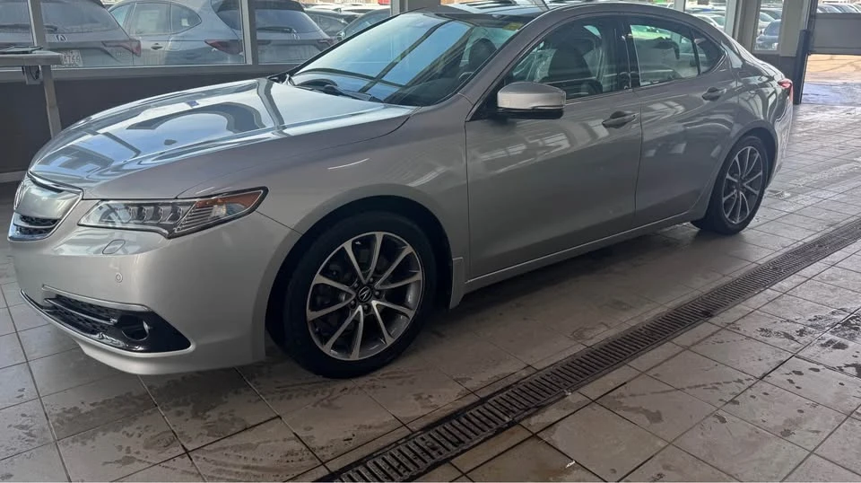 2017 Acura TLX 1st Gen - Image 2 of 13