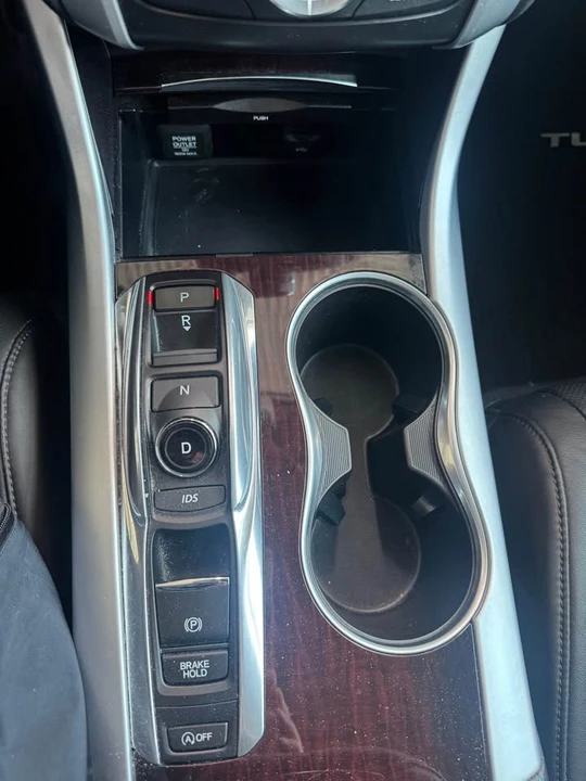 2017 Acura TLX 1st Gen - Image 12 of 13