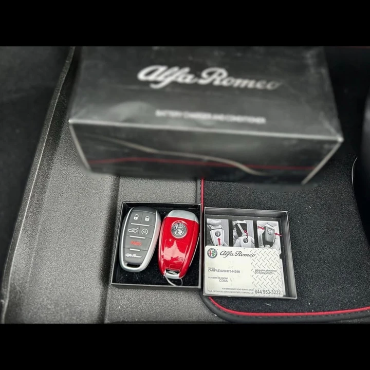 2017 Alfa Romeo Giulia Quadrifoglio - Image 16 of 20