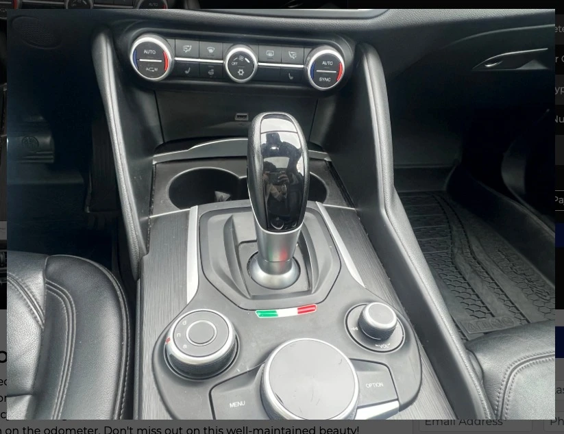 2017 Alfa Romeo Giulia - Image 15 of 19