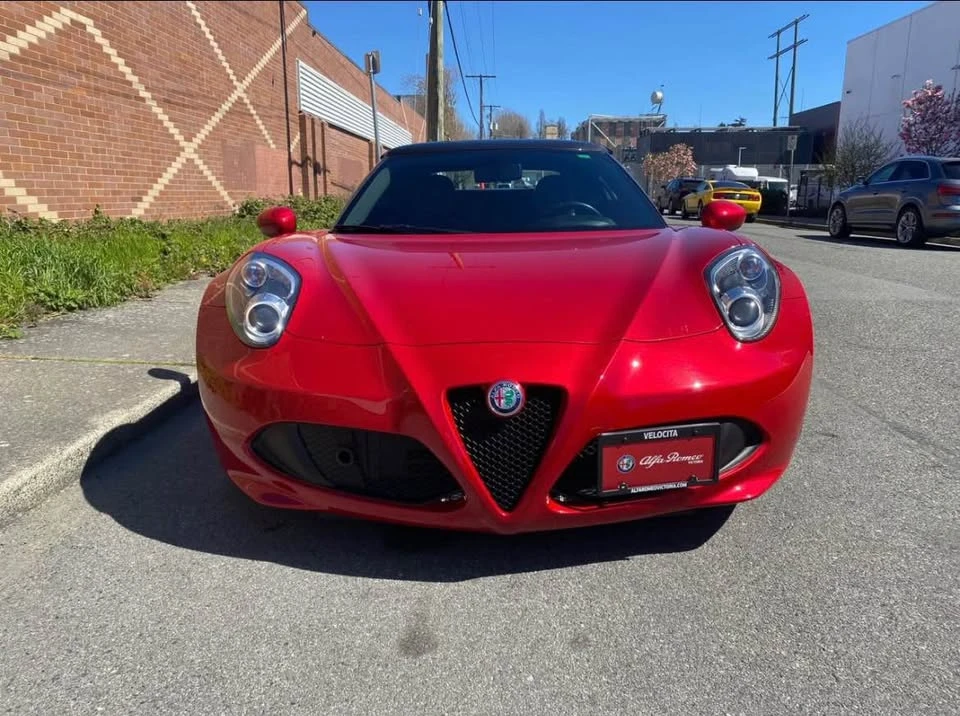 2017 Alfa Romeo 4C Spider - Image 2 of 7