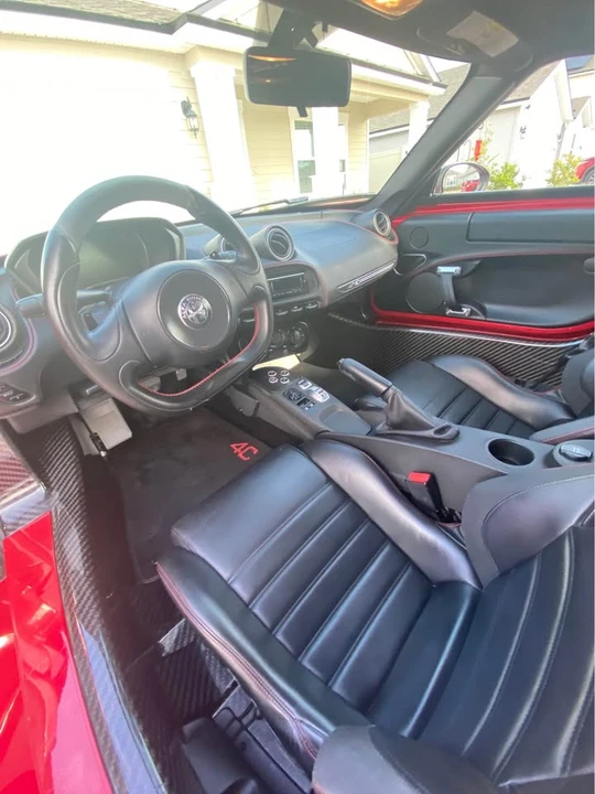 2017 Alfa Romeo 4C Coupe - Image 7 of 10