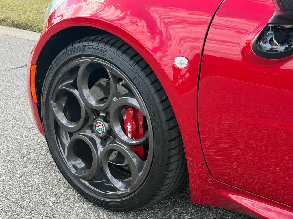 2017 Alfa Romeo 4C Coupe - Image 7 of 16