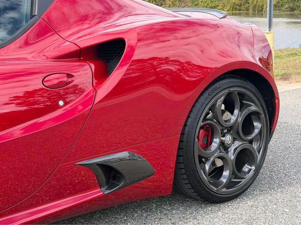 2017 Alfa Romeo 4C Coupe - Image 8 of 16