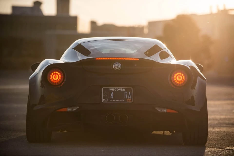 2017 Alfa Romeo 4C Coupe - Image 9 of 17