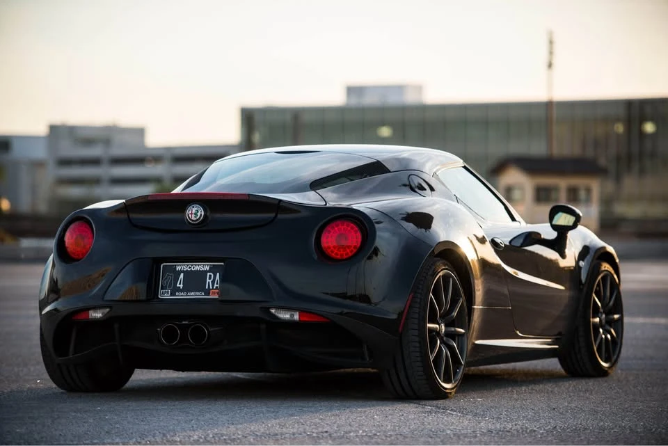 2017 Alfa Romeo 4C Coupe - Image 8 of 17