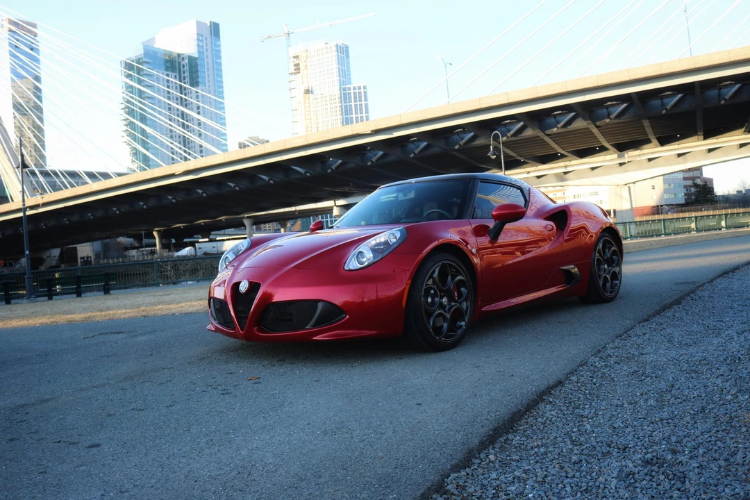 2017 Alfa Romeo 4C Coupe - Image 7 of 31