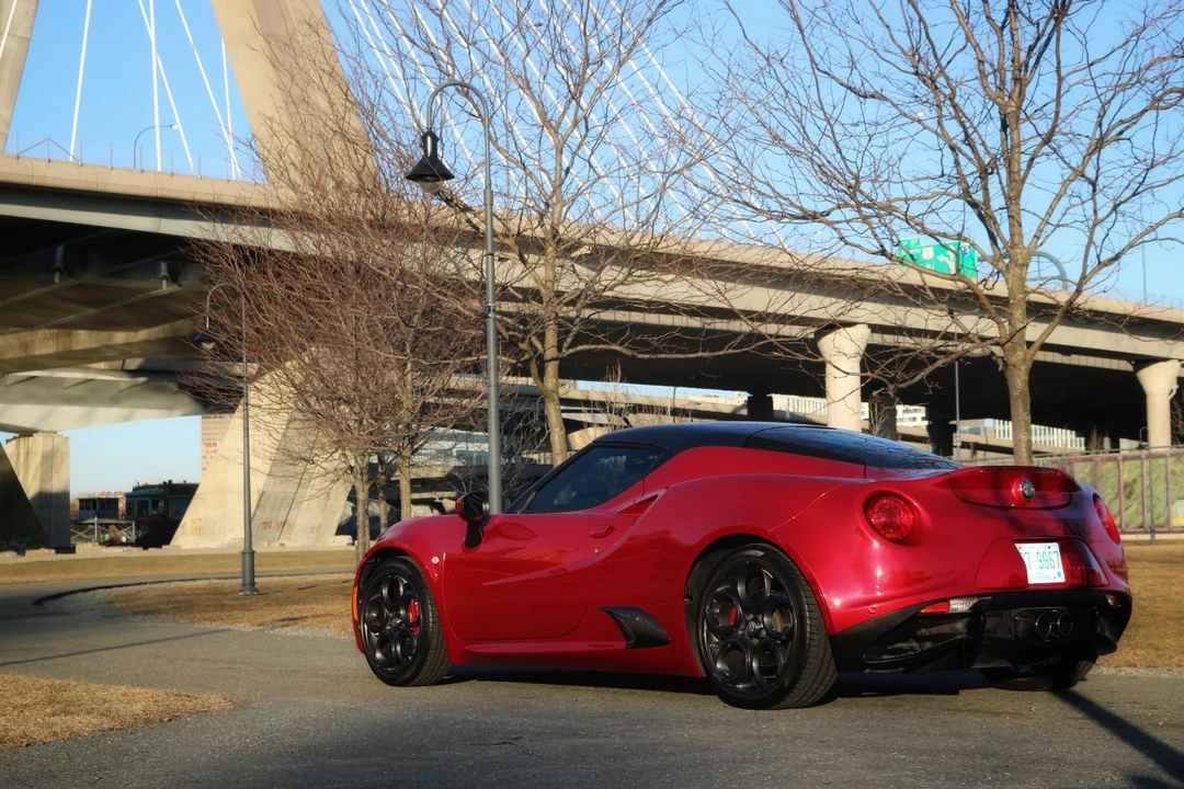 2017 Alfa Romeo 4C Coupe - Image 31 of 31