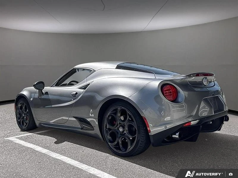 2017 Alfa Romeo 4C - Image 4 of 8