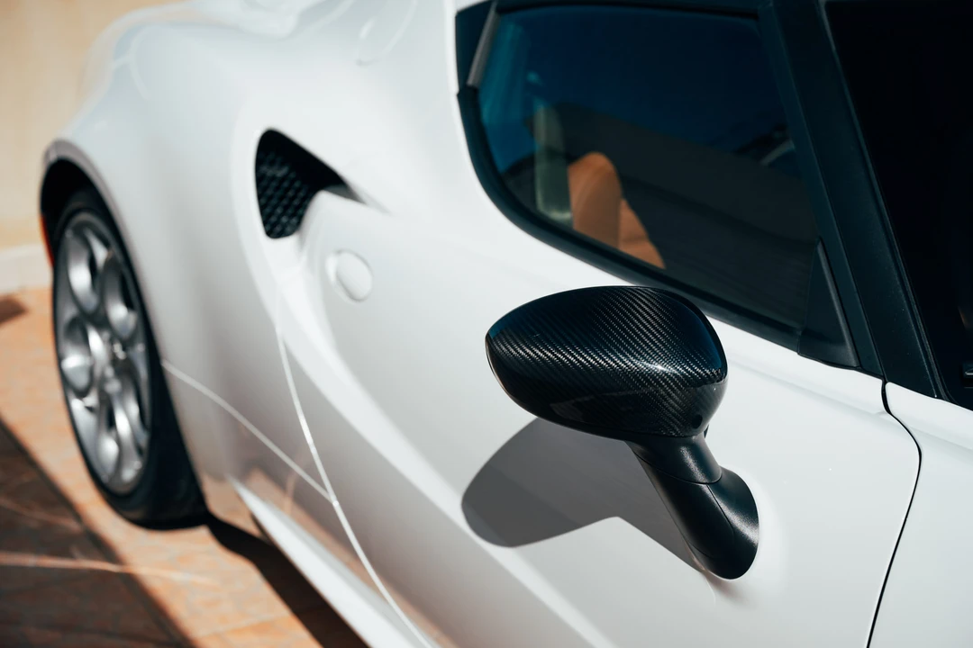 2017 Alfa Romeo 4C - Image 26 of 31
