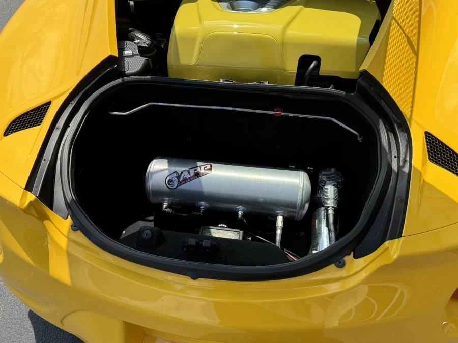 2017 Alfa Romeo 4C - Image 8 of 9