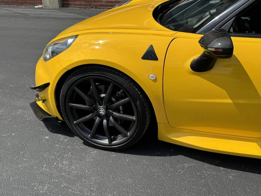 2017 Alfa Romeo 4C - Image 4 of 9