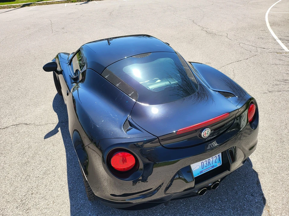 2017 Alfa Romeo 4C Coupe - Image 27 of 31