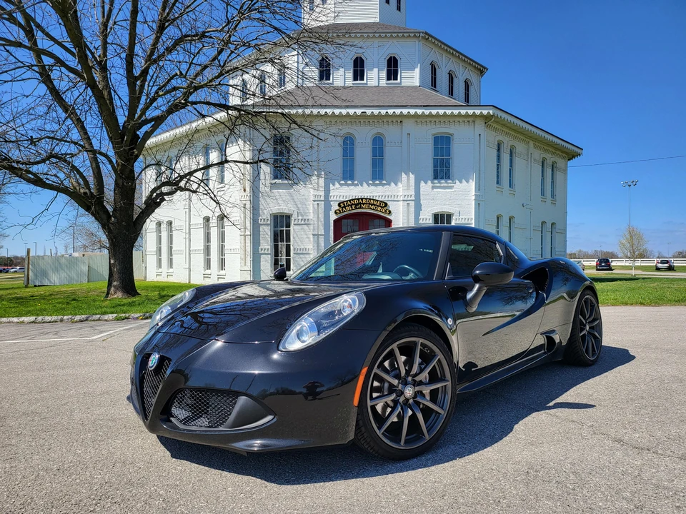 2017 Alfa Romeo 4C Coupe - Image 12 of 31