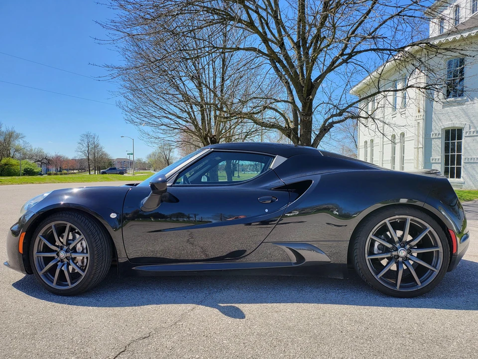 2017 Alfa Romeo 4C Coupe - Image 18 of 31