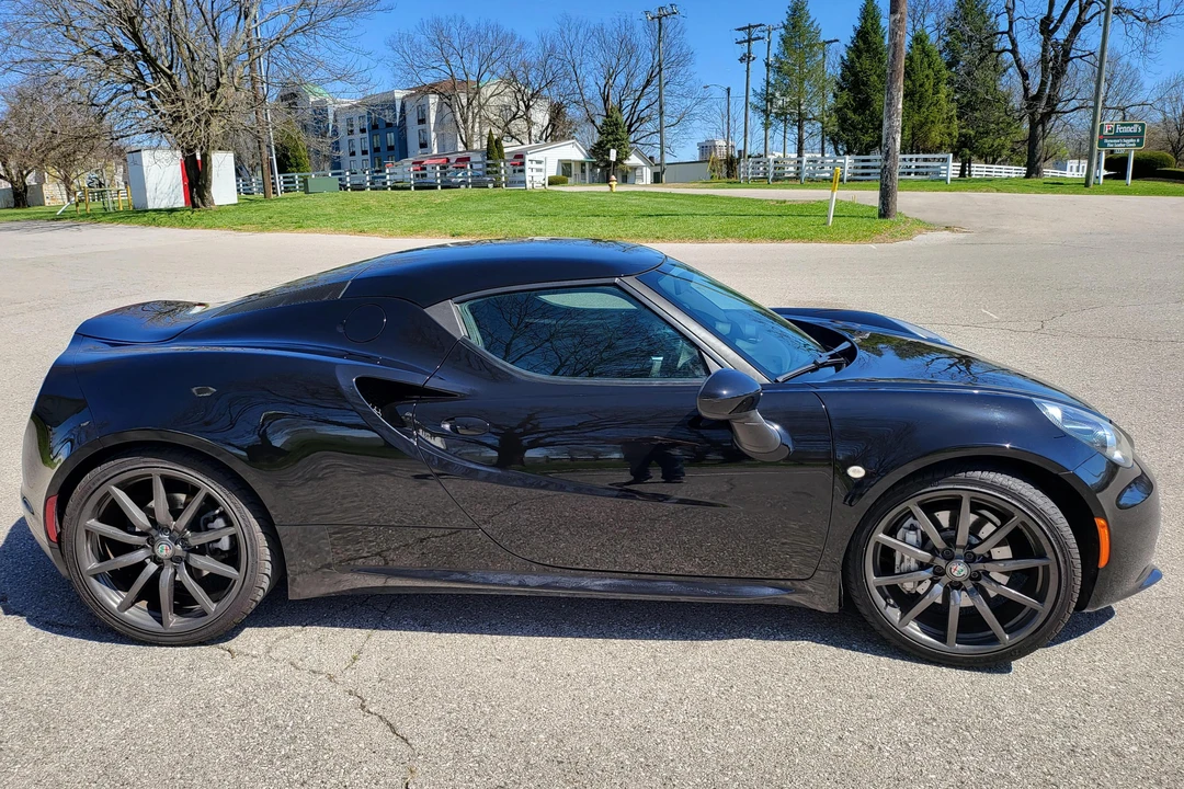 2017 Alfa Romeo 4C Coupe - Image 3 of 31