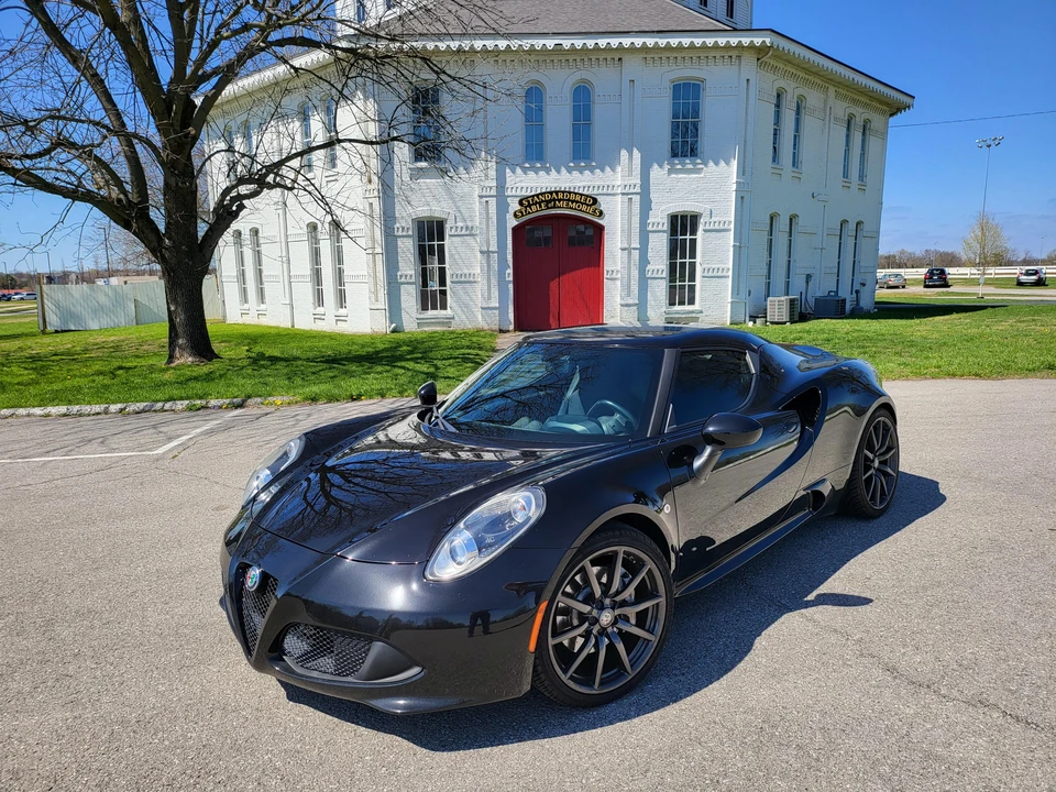 2017 Alfa Romeo 4C Coupe - Image 13 of 31