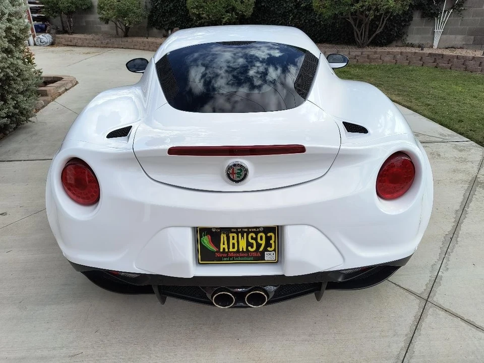 2017 Alfa Romeo 4C - Image 14 of 29