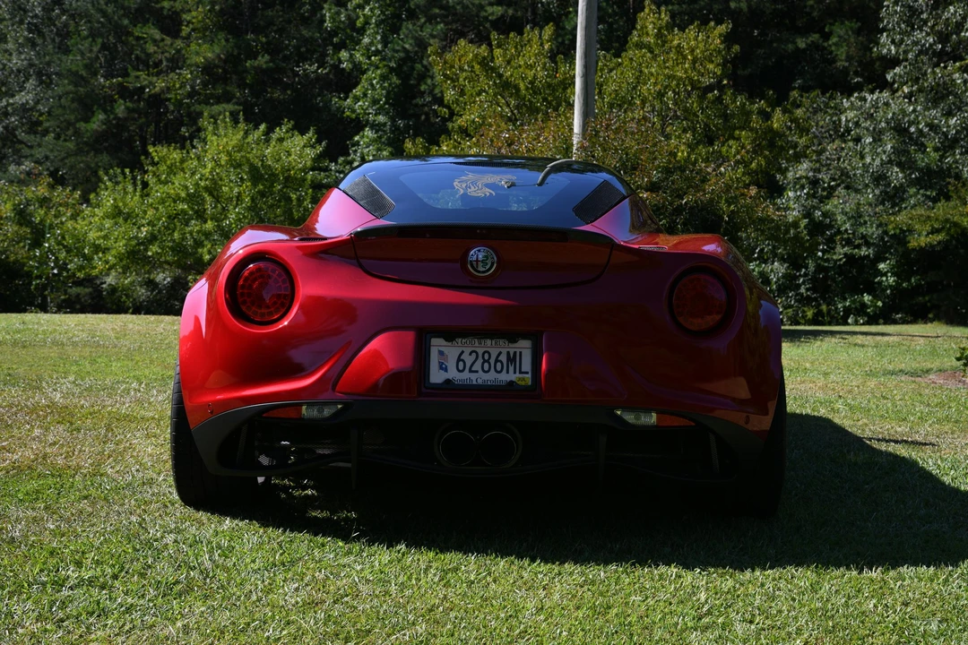 2017 Alfa Romeo 4C - Image 15 of 31