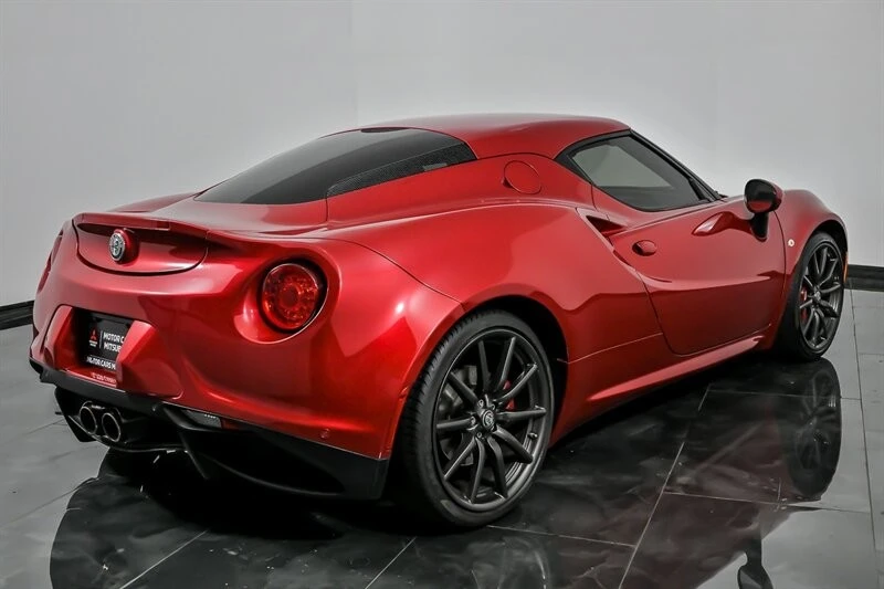 2017 Alfa Romeo 4C - Image 10 of 21