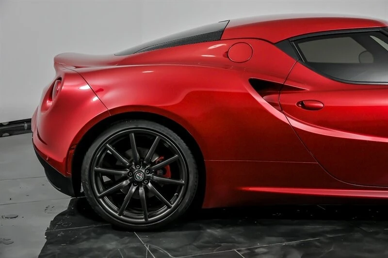 2017 Alfa Romeo 4C - Image 11 of 21