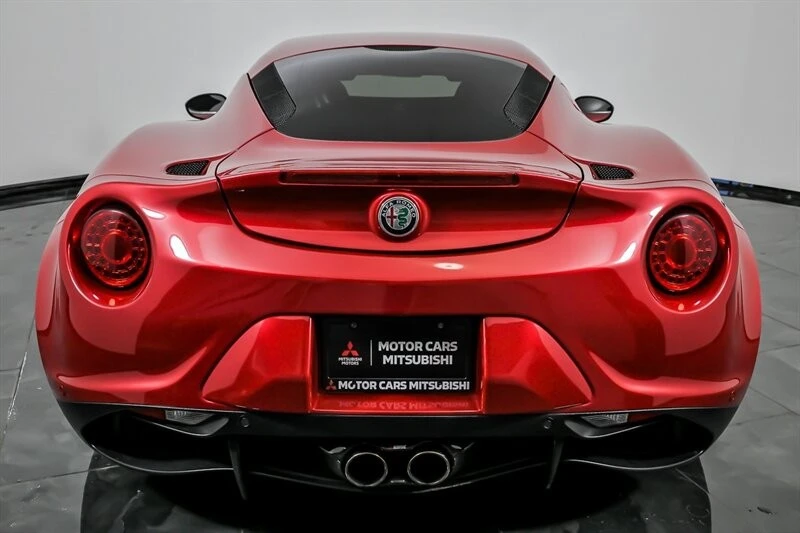 2017 Alfa Romeo 4C - Image 9 of 21