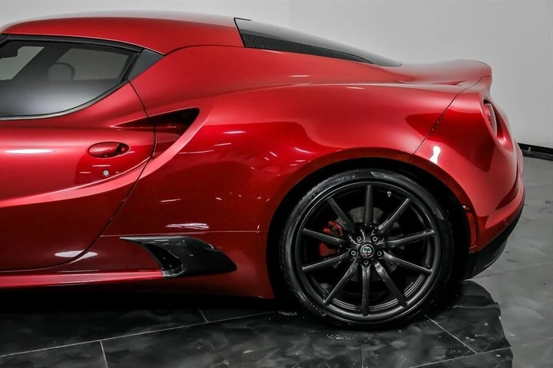 2017 Alfa Romeo 4C - Image 7 of 21
