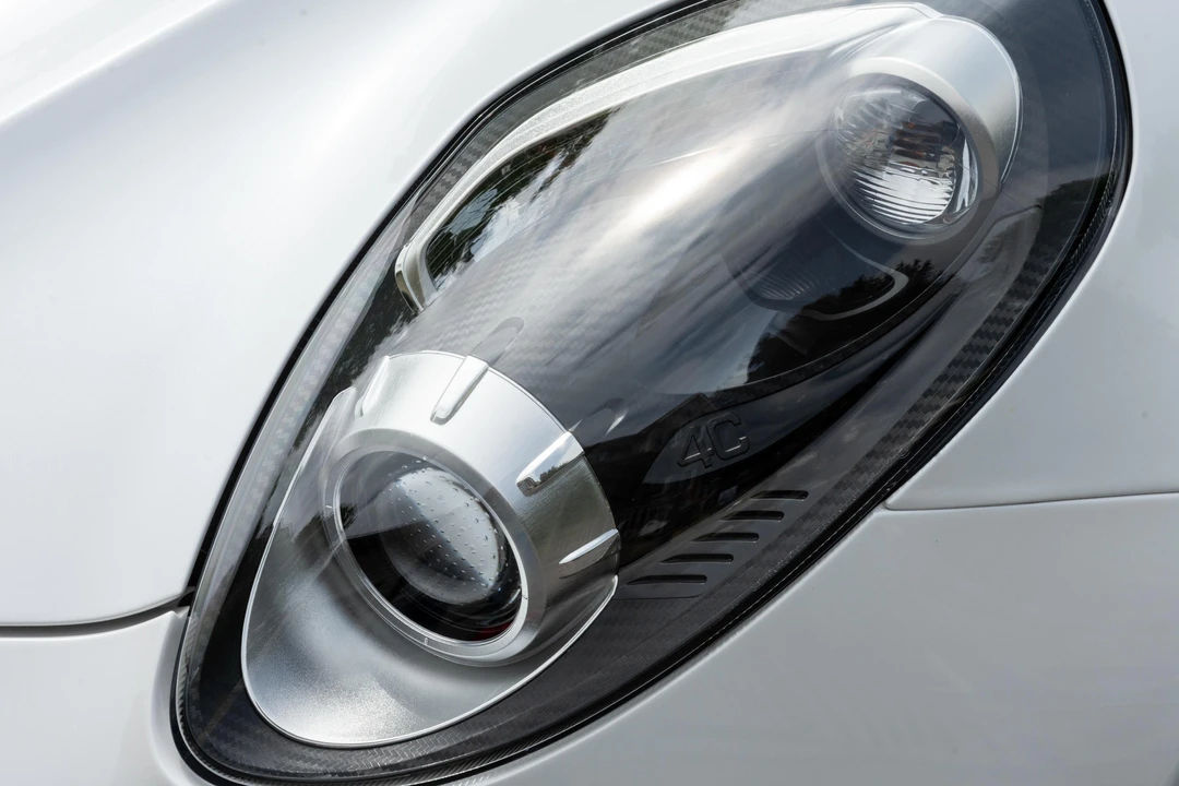 2017 Alfa Romeo 4C Coupe - Image 20 of 31
