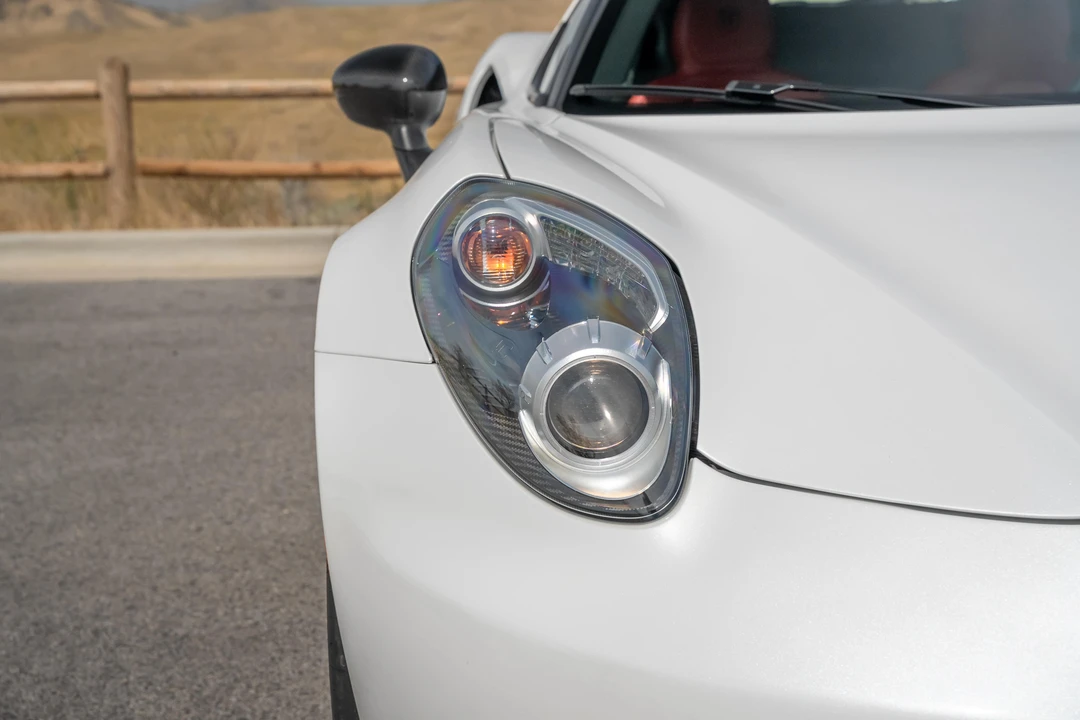 2017 Alfa Romeo 4C - Image 25 of 31