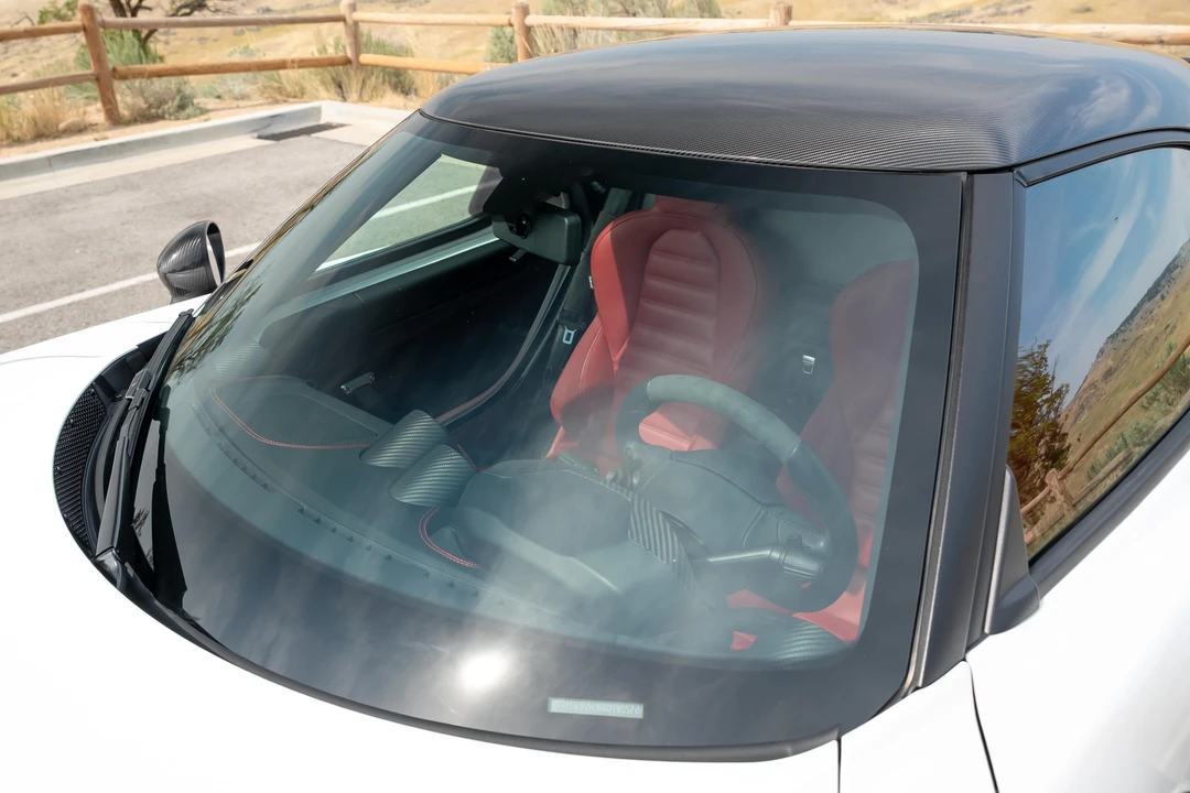 2017 Alfa Romeo 4C - Image 30 of 31