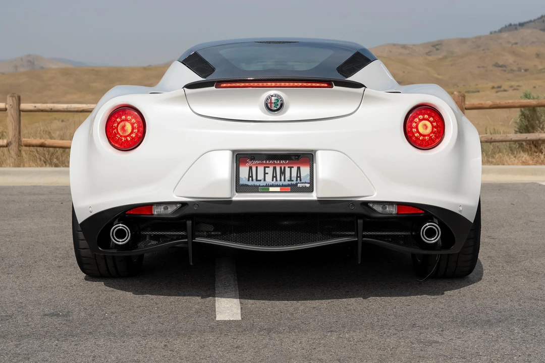 2017 Alfa Romeo 4C - Image 16 of 31