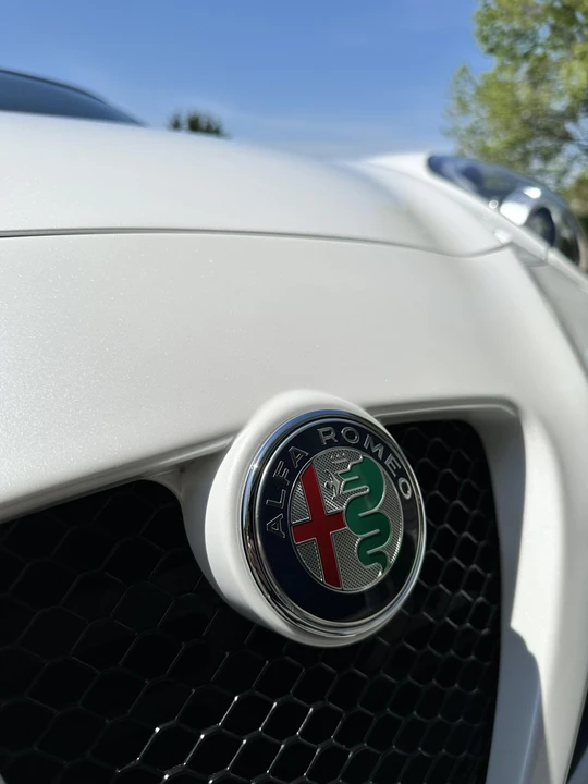 2017 Alfa Romeo 4C Coupe - Image 18 of 31